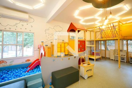 Apartamento à venda com 122m², 3 quartos e 2 vagas Apartamento à venda com 122m², 3 quartos e 2 vagasÁrea comum - Brinquedoteca
