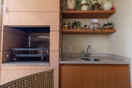 Apartamento à venda com 122m², 3 quartos e 2 vagas Apartamento à venda com 122m², 3 quartos e 2 vagasVaranda