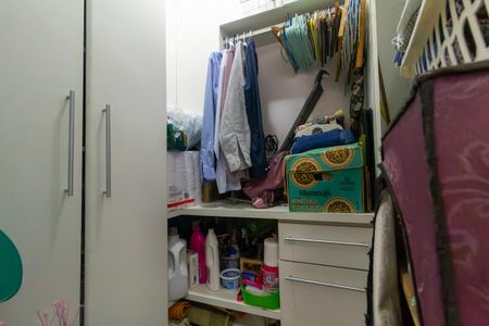 Apartamento à venda com 122m², 3 quartos e 2 vagas Apartamento à venda com 122m², 3 quartos e 2 vagasÁrea de Serviço