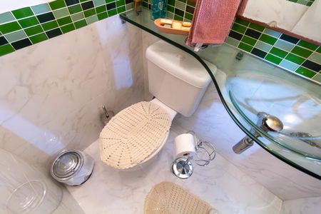 Apartamento à venda com 122m², 3 quartos e 2 vagas Apartamento à venda com 122m², 3 quartos e 2 vagasLavabo