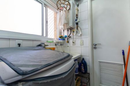 Apartamento à venda com 122m², 3 quartos e 2 vagas Apartamento à venda com 122m², 3 quartos e 2 vagasÁrea de Serviço