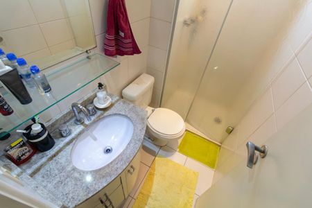 Apartamento à venda com 122m², 3 quartos e 2 vagas Apartamento à venda com 122m², 3 quartos e 2 vagasBanheiro 2