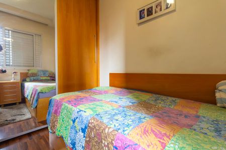 Apartamento à venda com 122m², 3 quartos e 2 vagas Apartamento à venda com 122m², 3 quartos e 2 vagasQuarto 1