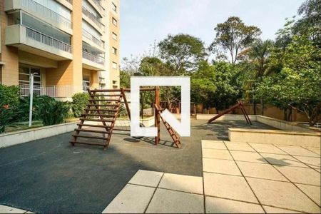 Apartamento à venda com 122m², 3 quartos e 2 vagas Apartamento à venda com 122m², 3 quartos e 2 vagasÁrea comum - Playground