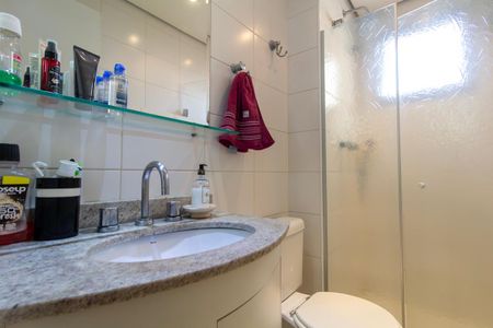 Apartamento à venda com 122m², 3 quartos e 2 vagas Apartamento à venda com 122m², 3 quartos e 2 vagasBanheiro 2