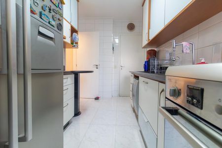 Apartamento à venda com 122m², 3 quartos e 2 vagas Apartamento à venda com 122m², 3 quartos e 2 vagasCozinha