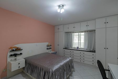 Quarto 1 de casa à venda com 2 quartos, 125m² em Jardim Fernandes, São Paulo