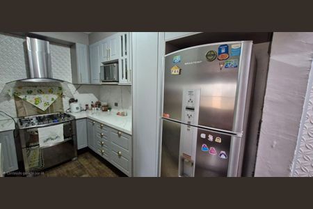 Casa à venda com 3 quartos, 100m² em Vila Pereira Cerca, São Paulo