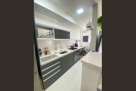 Apartamento à venda com 2 quartos, 60m² em Irajá, Rio de Janeiro