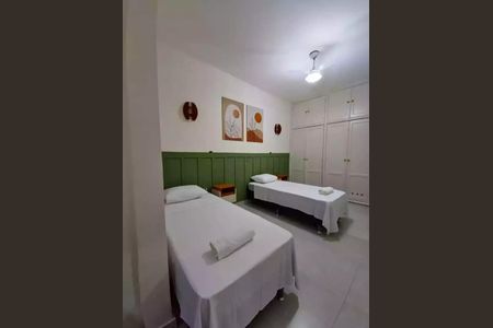 Apartamento à venda com 194m², 3 quartos e sem vaga
