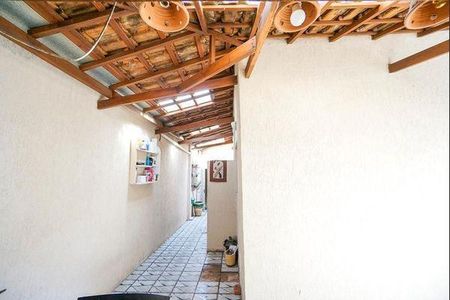Casa à venda com 200m², 5 quartos e 2 vagas