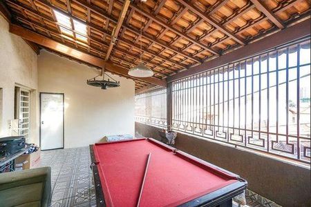 Casa à venda com 200m², 5 quartos e 2 vagas