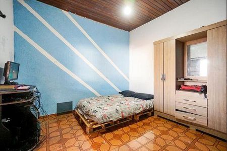 Casa à venda com 5 quartos, 200m² em Vila Prudente, São Paulo