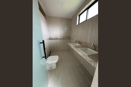 Casa à venda com 4 quartos, 440m² em Jaraguá, Belo Horizonte