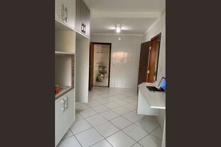 Casa à venda com 2 quartos, 85m² em Parque Maria Domitila, São Paulo