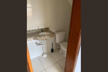 Casa à venda com 2 quartos, 85m² em Parque Maria Domitila, São Paulo