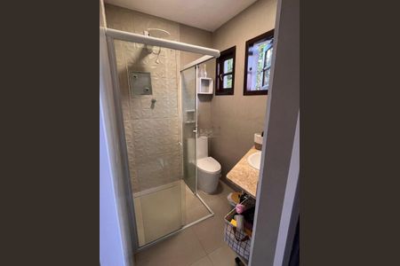 Casa à venda com 185m², 3 quartos e 3 vagas