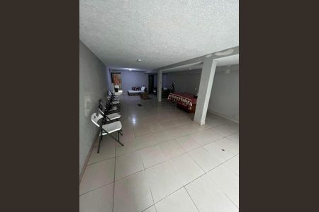 Casa à venda com 185m², 3 quartos e 3 vagas