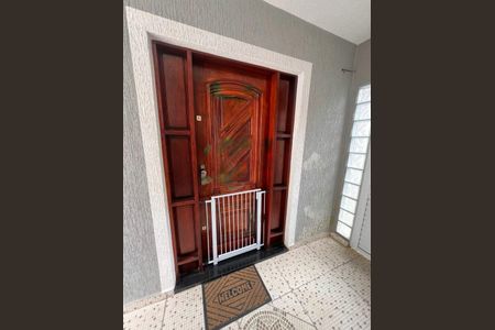 Casa à venda com 185m², 3 quartos e 3 vagas