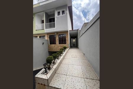 Casa à venda com 185m², 3 quartos e 3 vagas