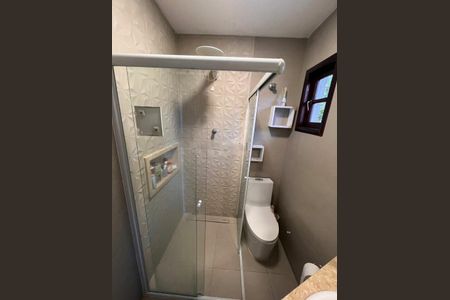 Casa à venda com 185m², 3 quartos e 3 vagas