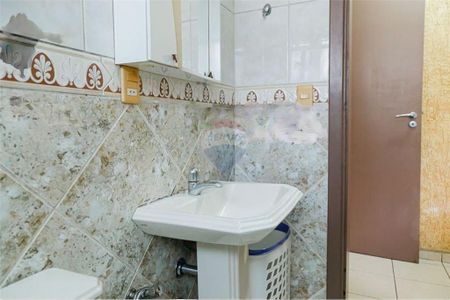 Casa à venda com 130m², 3 quartos e 2 vagas