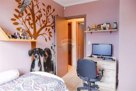 Casa à venda com 3 quartos, 130m² em Vila Invernada, São Paulo