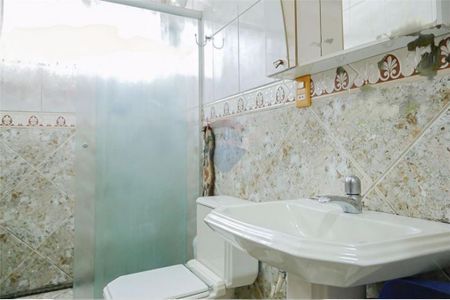 Casa à venda com 130m², 3 quartos e 2 vagas