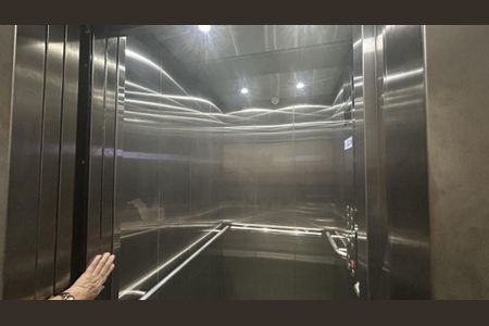 Apartamento à venda com 40m², 2 quartos e sem vaga