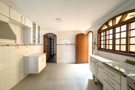 Casa para alugar com 224m², 4 quartos e 3 vagasCozinha