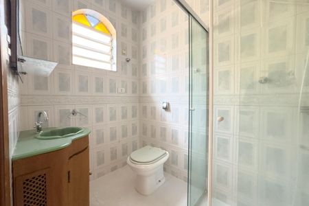 Casa para alugar com 224m², 4 quartos e 3 vagasBanheiro da Suíte 2