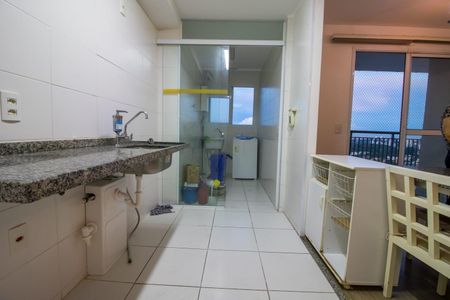 Apartamento à venda com 86m², 3 quartos e 2 vagas Apartamento à venda com 86m², 3 quartos e 2 vagasCozinha