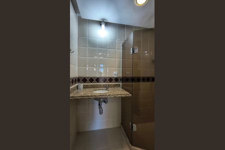 Apartamento para alugar com 110m², 2 quartos e 2 vagas Apartamento para alugar com 110m², 2 quartos e 2 vagasBanheiro da Suíte