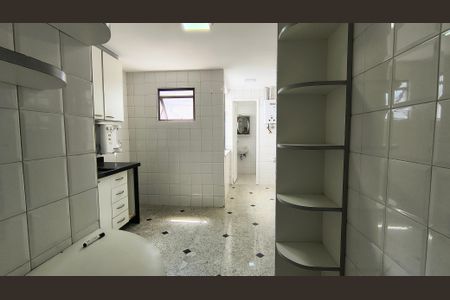 Apartamento para alugar com 110m², 2 quartos e 2 vagas Apartamento para alugar com 110m², 2 quartos e 2 vagasCozinha e Área de Serviço