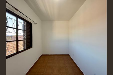 Casa para alugar com 250m², 3 quartos e 2 vagas Casa para alugar com 250m², 3 quartos e 2 vagasQuarto 2