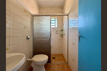 Casa para alugar com 250m², 3 quartos e 2 vagas Casa para alugar com 250m², 3 quartos e 2 vagasBanheiro Social