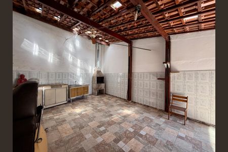 Casa para alugar com 250m², 3 quartos e 2 vagas Casa para alugar com 250m², 3 quartos e 2 vagasChurrasqueira