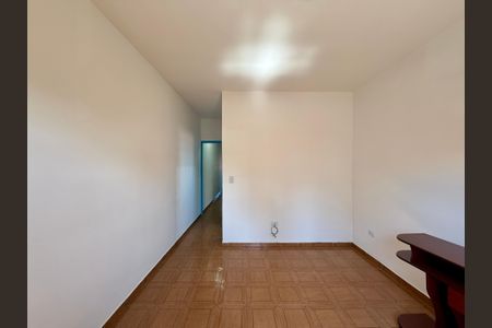 Casa para alugar com 250m², 3 quartos e 2 vagas Casa para alugar com 250m², 3 quartos e 2 vagasSuíte