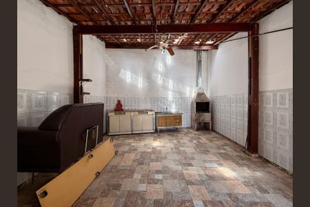 Casa para alugar com 250m², 3 quartos e 2 vagas Casa para alugar com 250m², 3 quartos e 2 vagasChurrasqueira