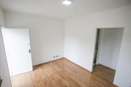 Sala de casa para alugar com 2 quartos, 80m² em Jacarepaguá, Rio de Janeiro