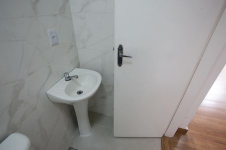 Casa para alugar com 80m², 2 quartos e sem vagaBanheiro da Sala