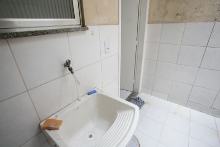 Casa para alugar com 80m², 2 quartos e sem vagaÁrea de Serviço