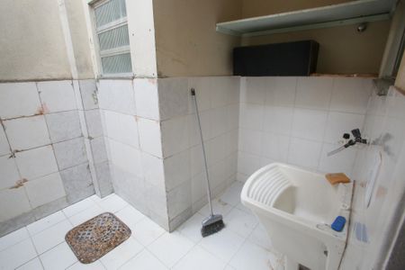 Casa para alugar com 80m², 2 quartos e sem vagaÁrea de Serviço