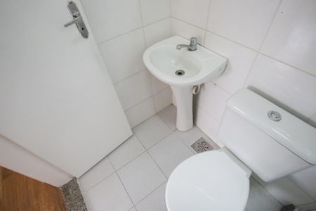 Casa para alugar com 80m², 2 quartos e sem vagaBanheiro Social