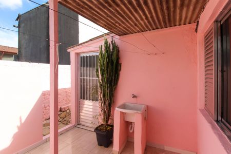 Casa para alugar com 60m², 2 quartos e sem vagaÁrea de Serviço