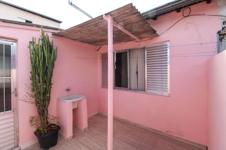 Casa para alugar com 60m², 2 quartos e sem vagaÁrea de Serviço