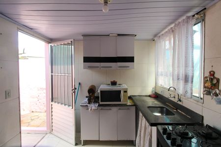 Casa para alugar com 60m², 2 quartos e sem vagaCozinha