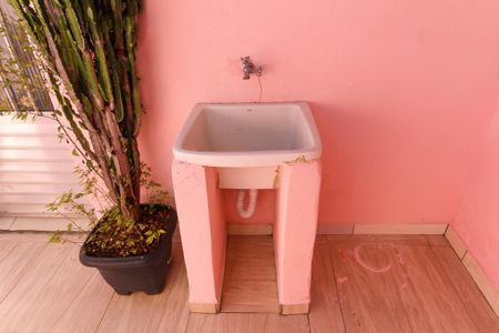 Casa para alugar com 60m², 2 quartos e sem vagaÁrea de Serviço