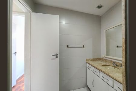 Apartamento para alugar com 90m², 2 quartos e sem vagaBanheiro Corredor