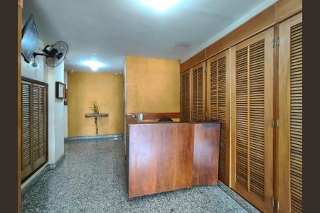 Apartamento para alugar com 90m², 2 quartos e sem vagaFachada e portaria